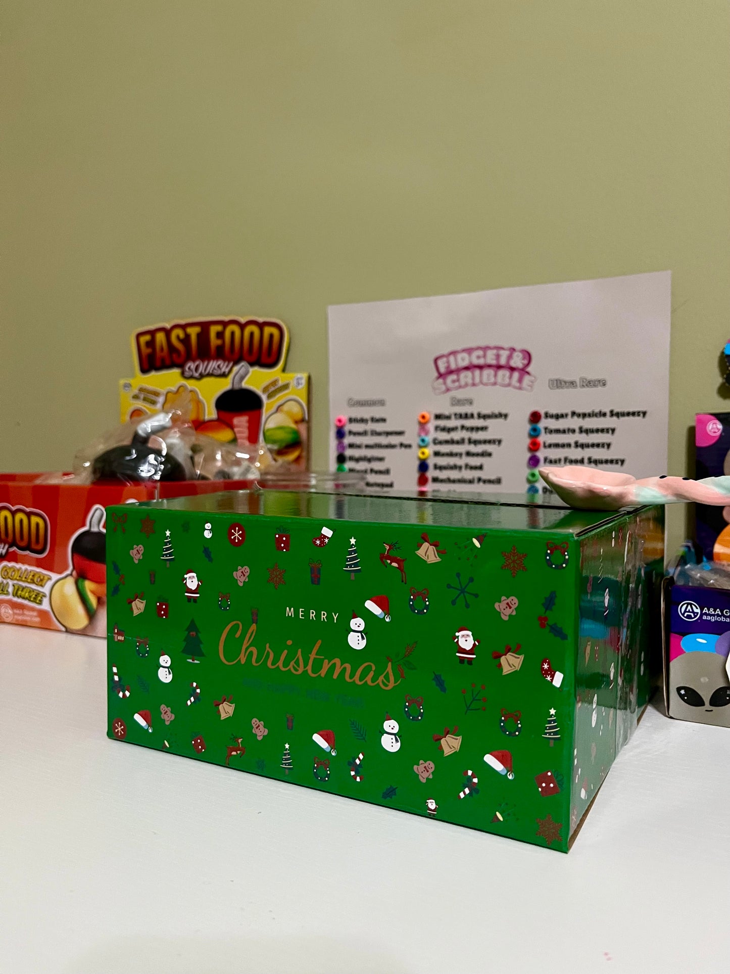 Ultimate Mystery Fidget Holiday Bundle + 5 Stationary items included